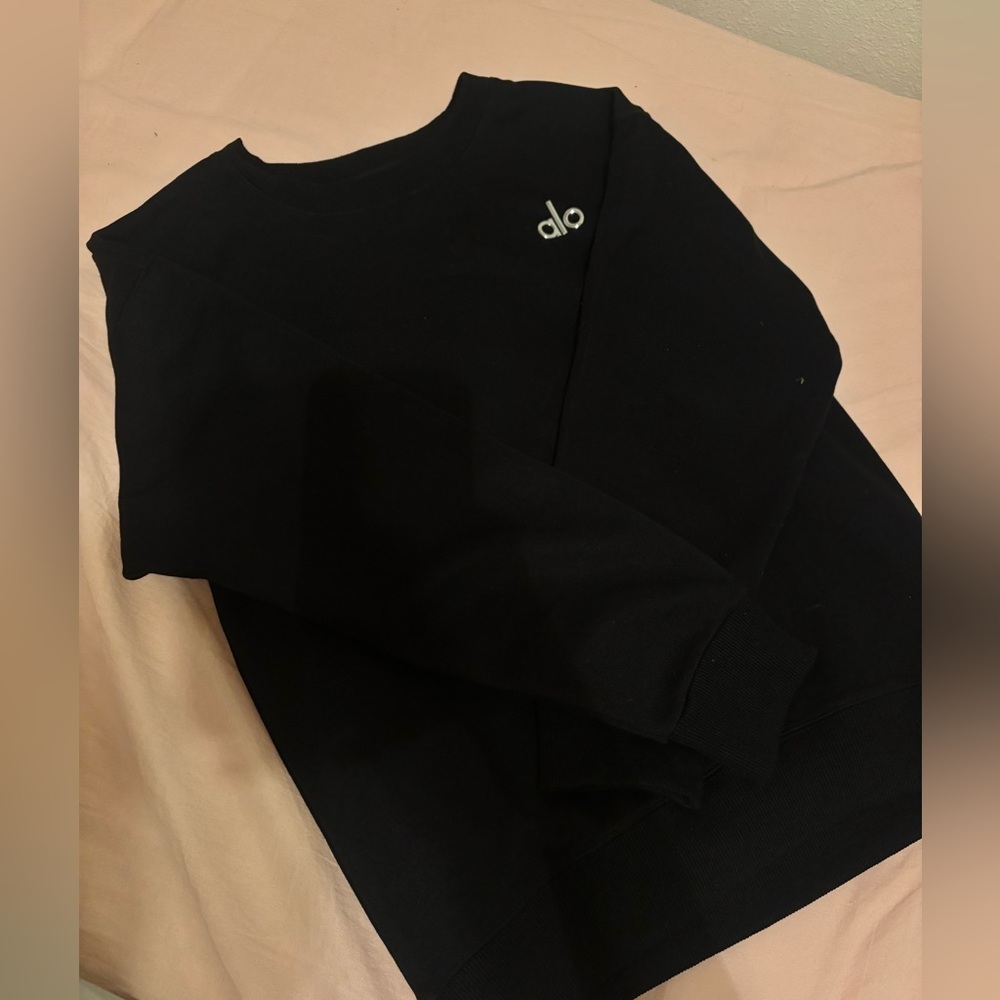 ALO Yoga Black Crew Neck Sweater
